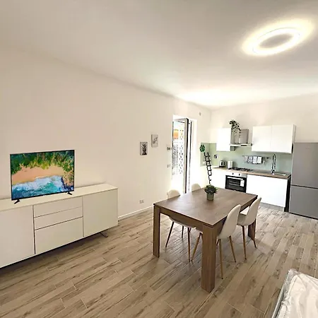 Apartment Delizioso A 5 Minuti Dalla Metro A